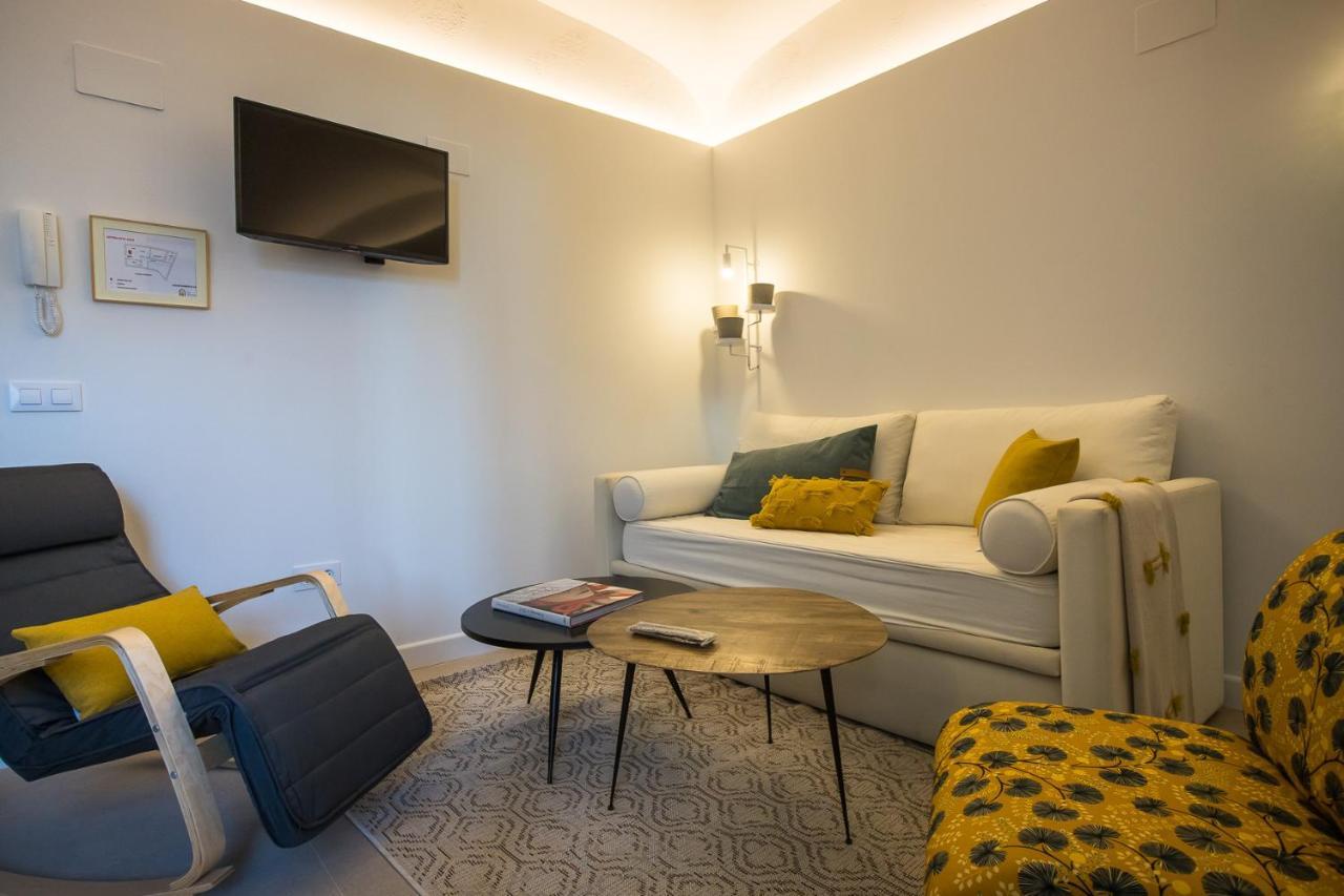 Apartamentos San Salvador Parking Gratis Merida Bagian luar foto